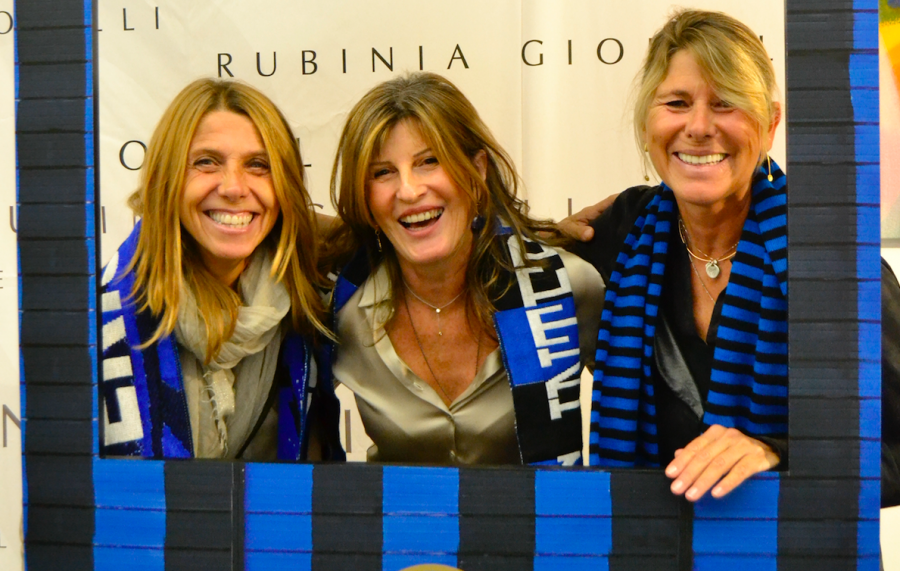 La collezione Fedenerazzurra di Rubinia Gioielli festeggia da Brian & Barry i 110 anni dell’Inter
