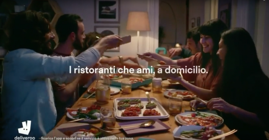 Deliveroo ritorna  in tv in occasione del suo terzo anniversario in Italia