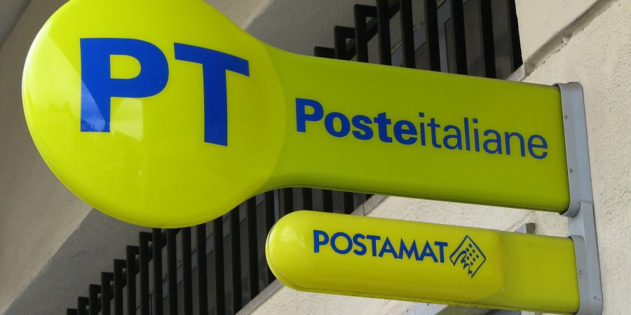 Poste Italiane on air firma McCann Roma