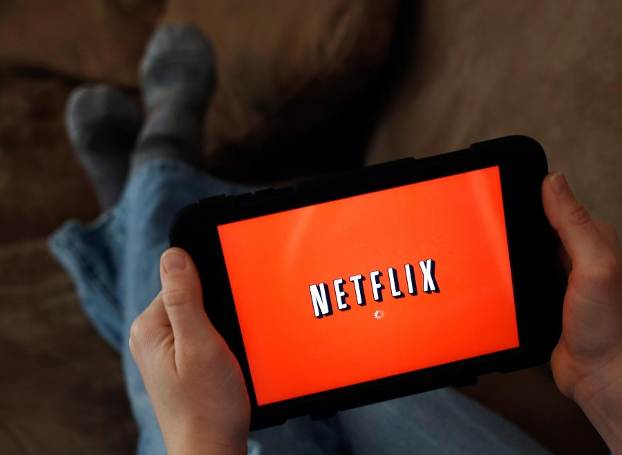 Netflix sfida Fortnite e svela una nuova metrica: il time screen