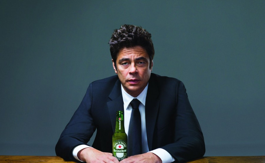 La nuova campagna di Heineken con Benicio Del Toro