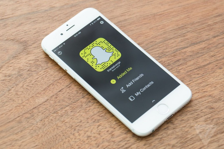 Snapchat si prepara al lancio di Suggest