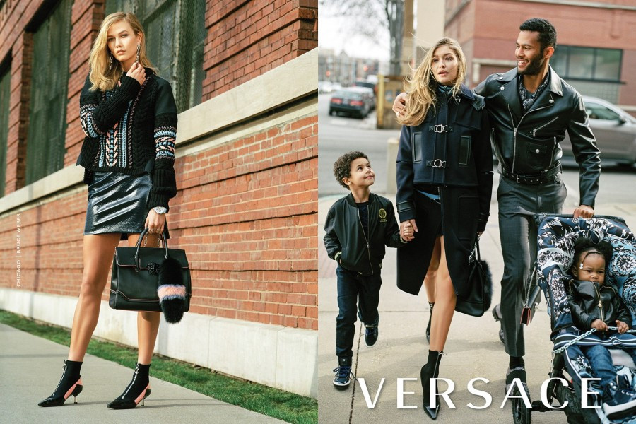 Versace on air con Gigi Hadid e Karlie Kloss