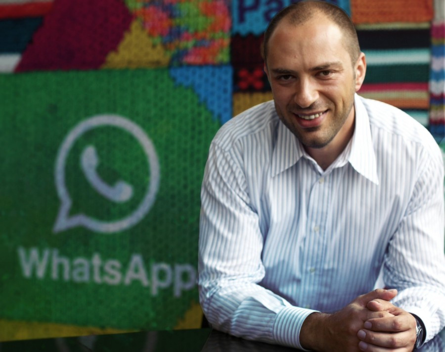 WhatsApp a quota un miliardo di utenti ma è ancora alla ricerca della profittabilità