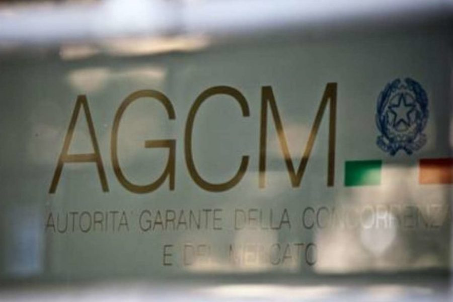 AGCM: multa da 3 milioni a Facebook per lo sharing di dati da WhatsApp