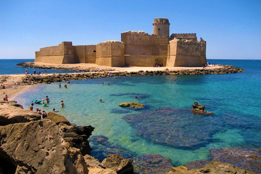 La Regione Calabria in cerca di partner per la promozione turistica; il bando vale 9,8 milioni in tre anni