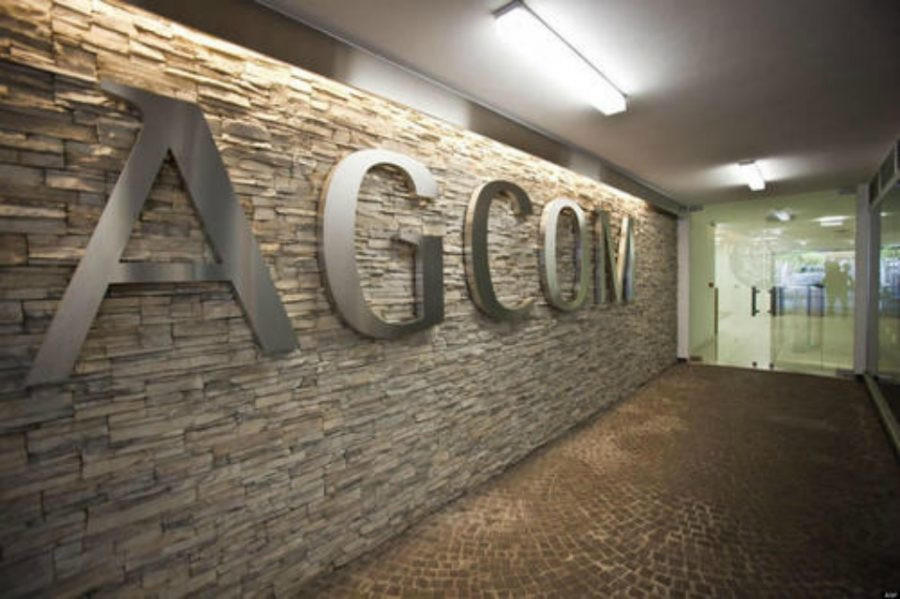 AgCom: mercato adv online a 1,9 miliardi nel 2016. Ma Google e Facebook si prendono oltre la metà