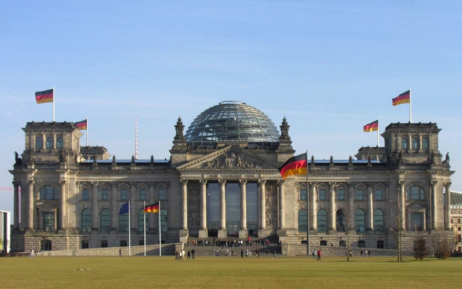 Bundestag: multa da 50 milioni alle piattaforme social che non rimuoveranno contenuti d’odio