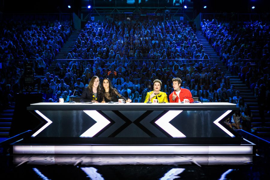 Su Sky Uno HD torna questa sera “X Factor” con i giudici Mara Maionchi, Manuel Agnelli, Levante e Fedez