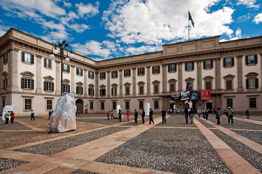Hearst Italia: adv del sistema arredo a +15% nel 2017. A Palazzo Reale la mostra “Conviviando”