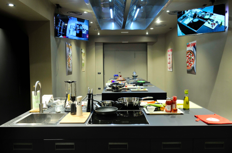 Al via la nuova stagione dei corsi, riapre la scuola di cucina di Sale&Pepe