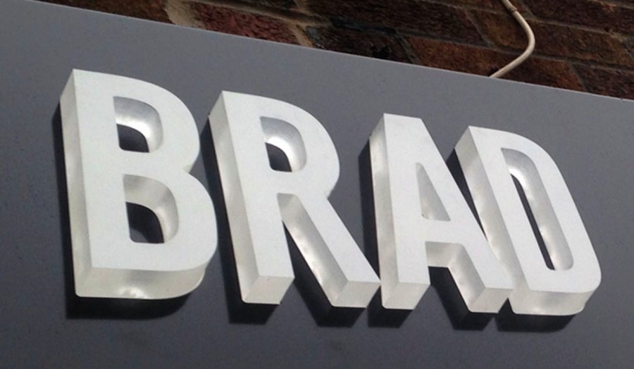 Ogilvy ha acquistato il marchio Brad, con  sede in Quebec, per rafforzare la proposta creativa