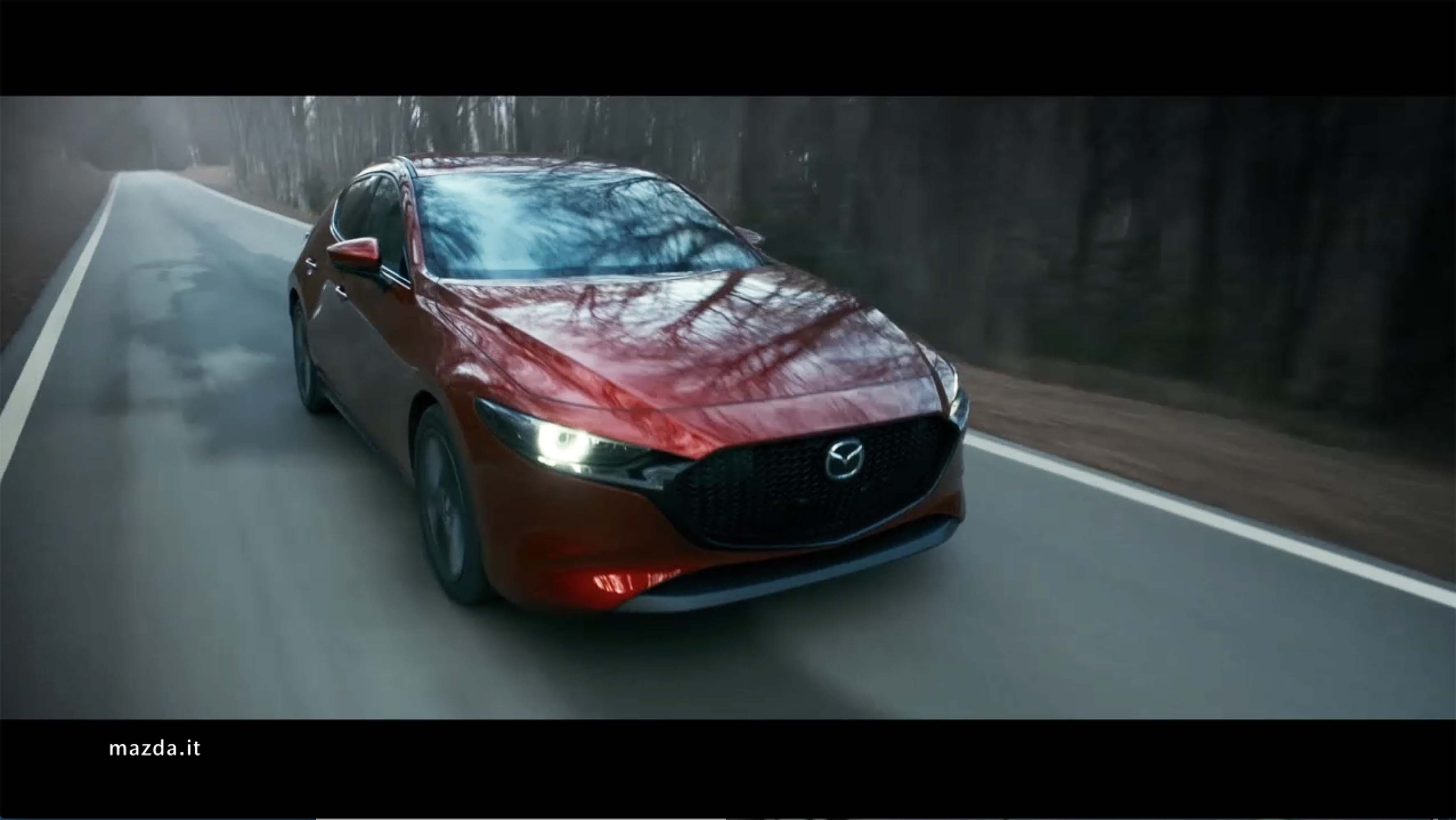 Cosmo Italia lancia la nuova Mazda3 in televisione, al cinema, sul web e in radio