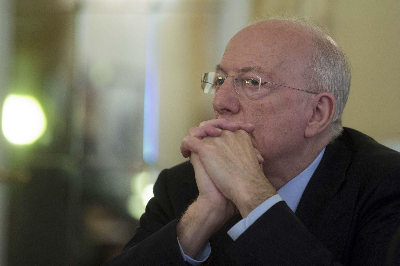 Niente pace tra Vivendi e Mediaset, che ha convocato un nuovo CdA per stamattina prima dell’udienza al Tribunale di Milano