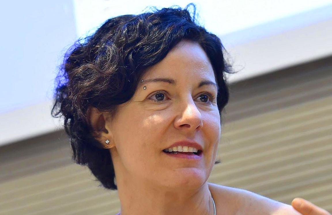 La app di tracciamento di contatti: il Ministro Paola Pisano ne affida il naming a Paolo Iabichino e annuncia una campagna per lanciarla