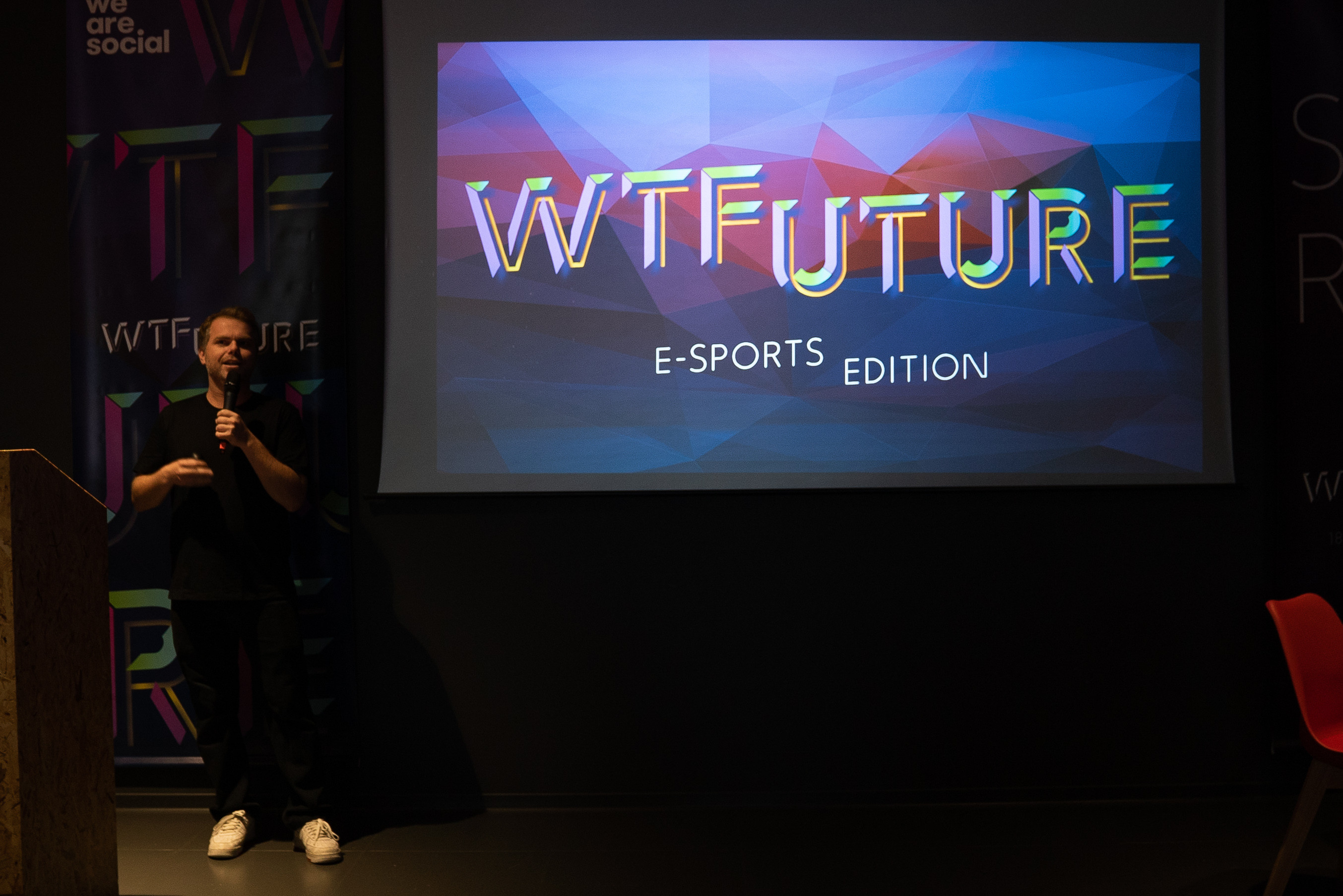 Un mercato da oltre 100 miliardi di dollari entro il 2021: We Are Social esplora le opportunità offerte ai brand dagli eSports